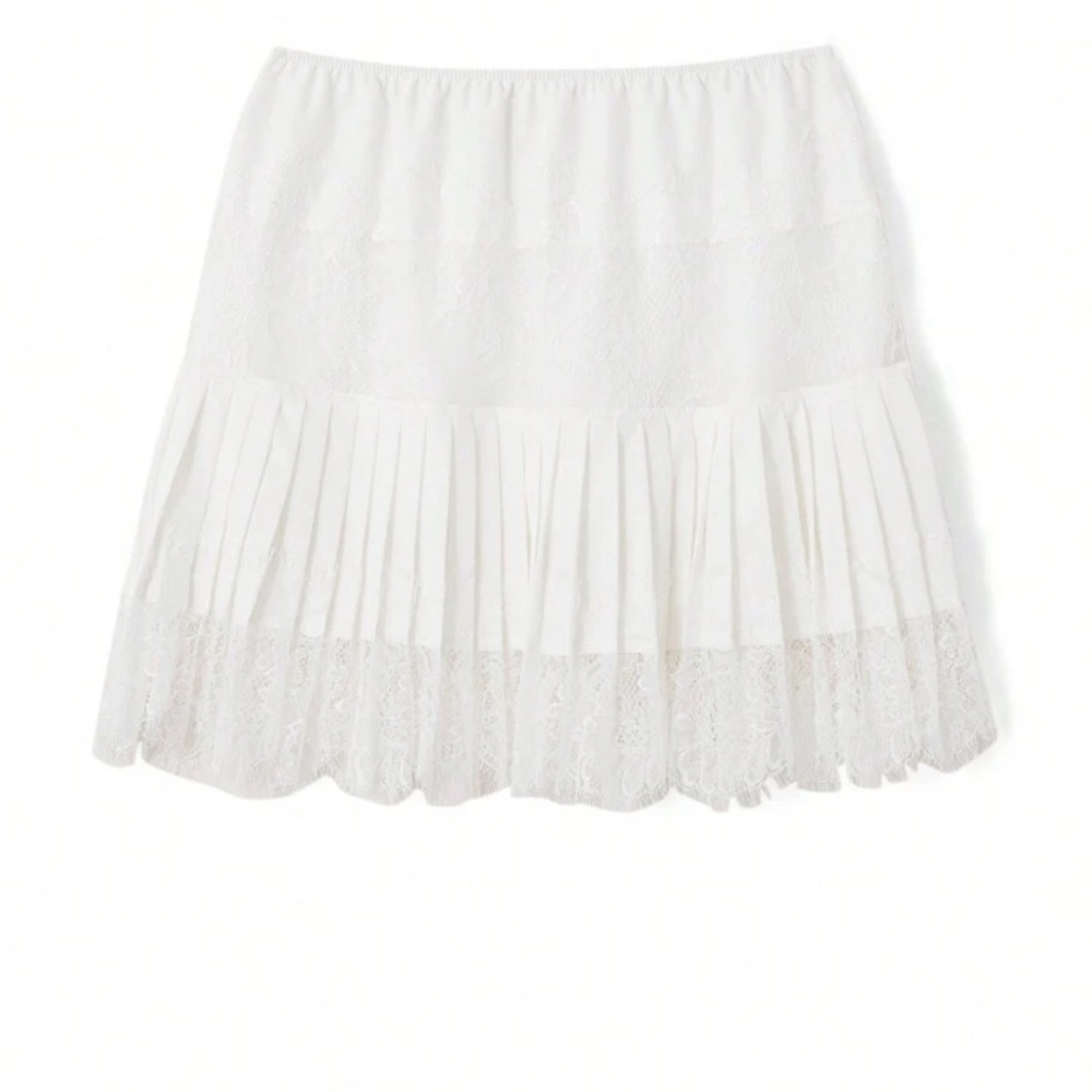 White Pleated Tiered Skater Mini Skirt